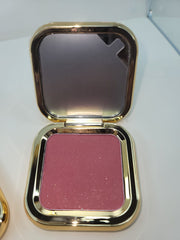 Powder Blush Disponible a partir del 14 de junio 2026
